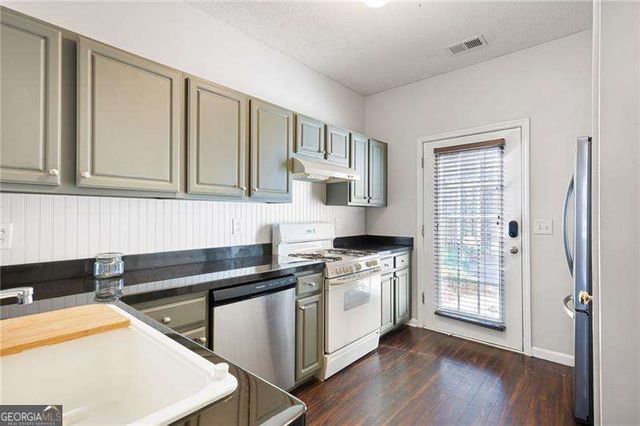 134 Riverstone Commons Circle, Canton, GA 30114