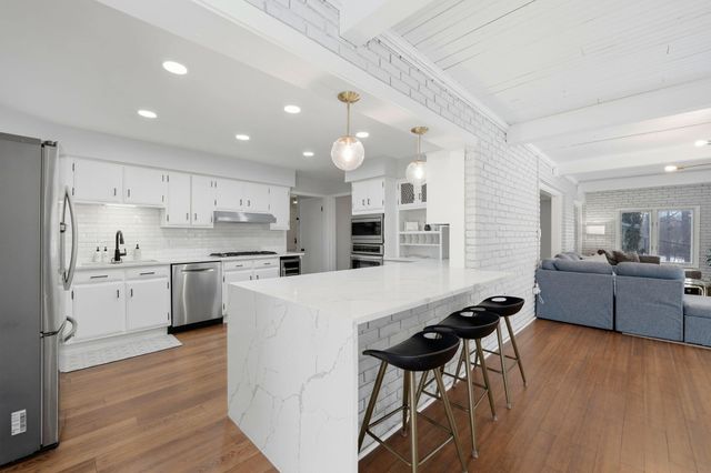 4173 Maplewood Road, Lake Charter Twp, MI 49106