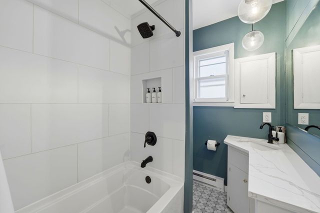 4173 Maplewood Road, Lake Charter Twp, MI 49106