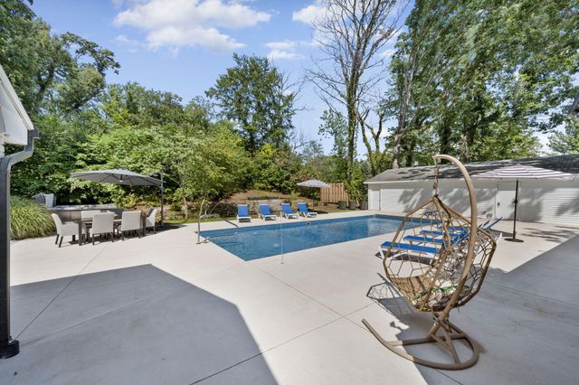 4173 Maplewood Road, Lake Charter Twp, MI 49106