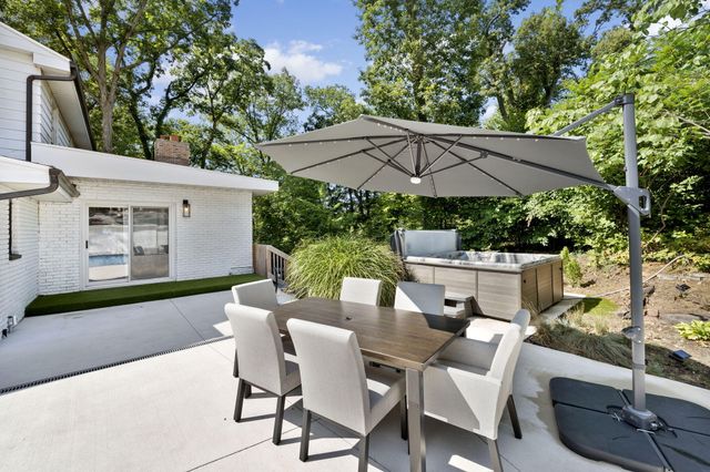 4173 Maplewood Road, Lake Charter Twp, MI 49106