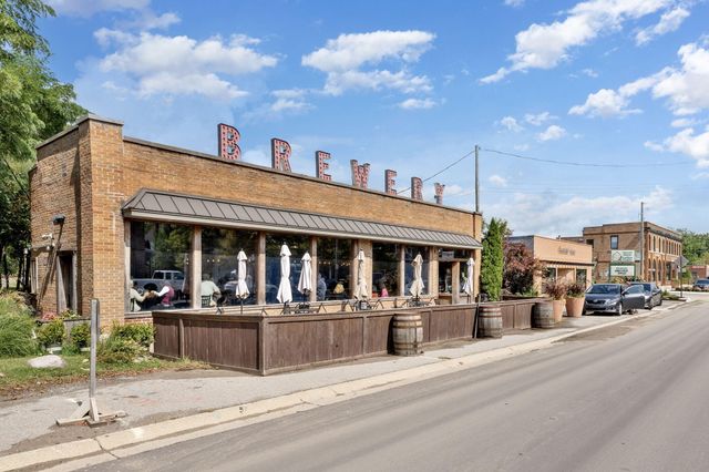 4173 Maplewood Road, Lake Charter Twp, MI 49106