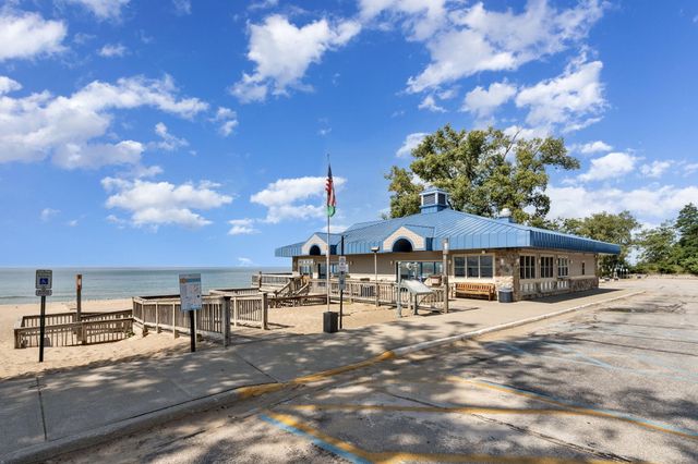 4173 Maplewood Road, Lake Charter Twp, MI 49106