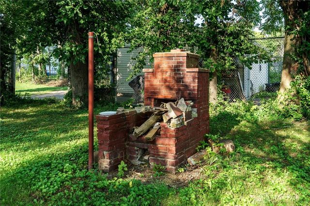 227 Walton Avenue, Dayton, OH 45417