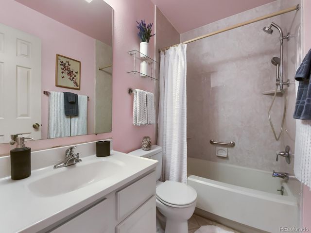 1272 S Troy Street, Aurora, CO 80012