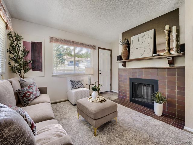 1272 S Troy Street, Aurora, CO 80012