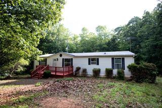 300 Mill Creek Rd, Meherrin, VA 23954