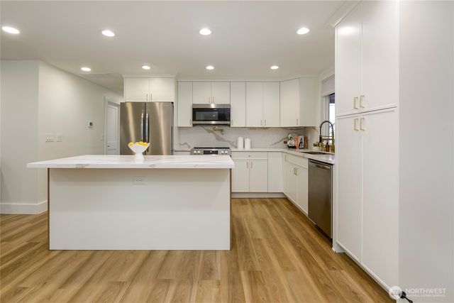 20323 12th Drive SE, Bothell, WA 98012