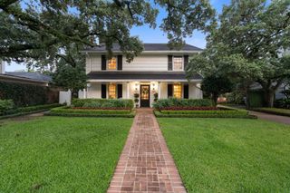 2419 Avalon Place, Houston, TX 77019