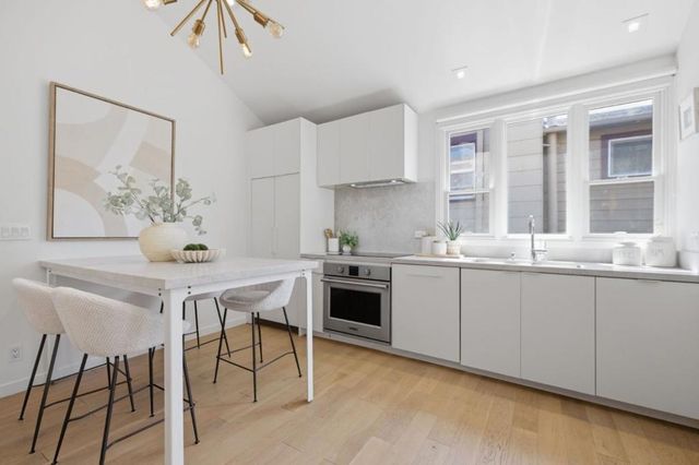 148 Monterey Street, Brisbane, CA 94005