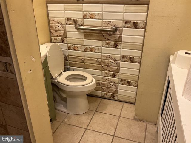 5010 BELAIR RD, Baltimore, MD 21206