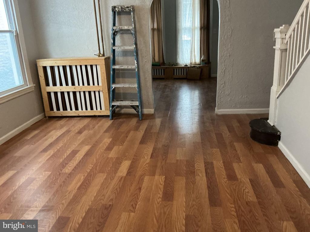 Image 19 of property listing at 5010 BELAIR RD, Baltimore, MD 21206