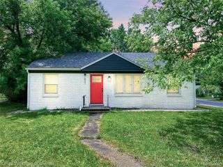 1821 Nazareth Road, Kalamazoo Charter Township, MI 49048