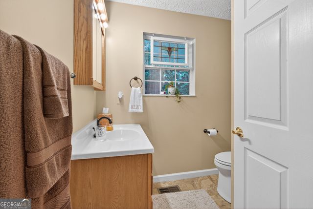 75 Juniper Trail, Clayton, GA 30525