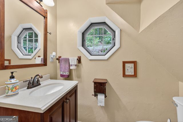 75 Juniper Trail, Clayton, GA 30525