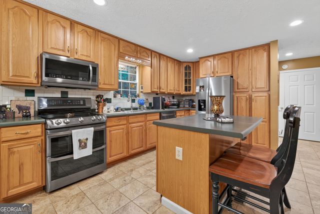 75 Juniper Trail, Clayton, GA 30525