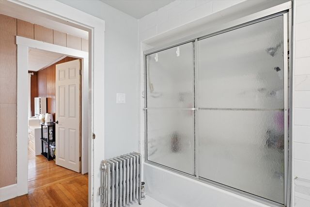 168 School St, Lowell, MA 01854