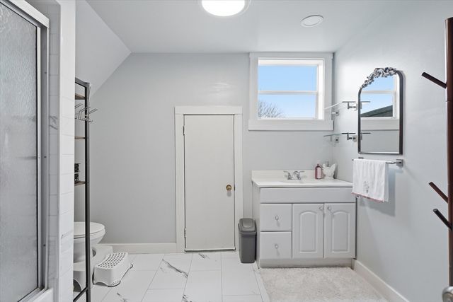 168 School St, Lowell, MA 01854