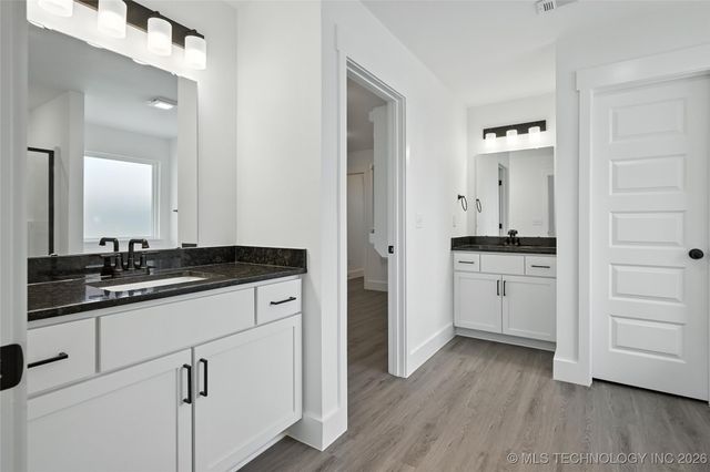 6203 N 30th Street, Broken Arrow, OK 74014