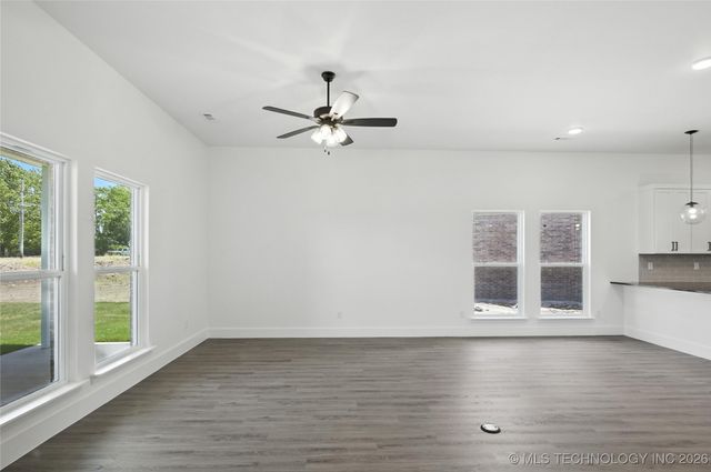 6203 N 30th Street, Broken Arrow, OK 74014