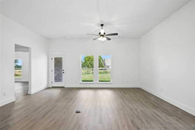 6203 N 30th Street, Broken Arrow, OK 74014