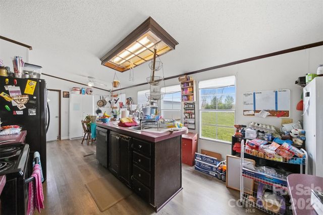 2486 Evening Drive, Claremont, NC 28610