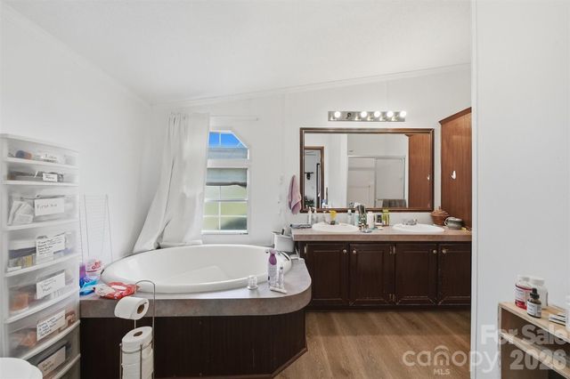 2486 Evening Drive, Claremont, NC 28610