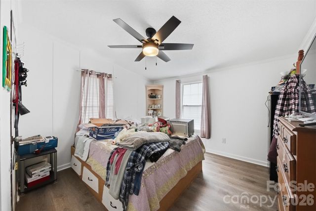 2486 Evening Drive, Claremont, NC 28610