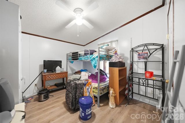 2486 Evening Drive, Claremont, NC 28610