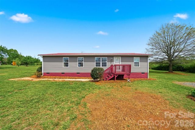 2486 Evening Drive, Claremont, NC 28610
