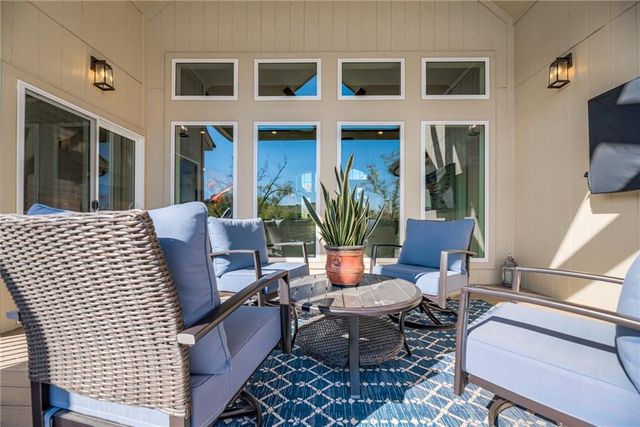 22525 W 87th Terrace, Lenexa, KS 66227