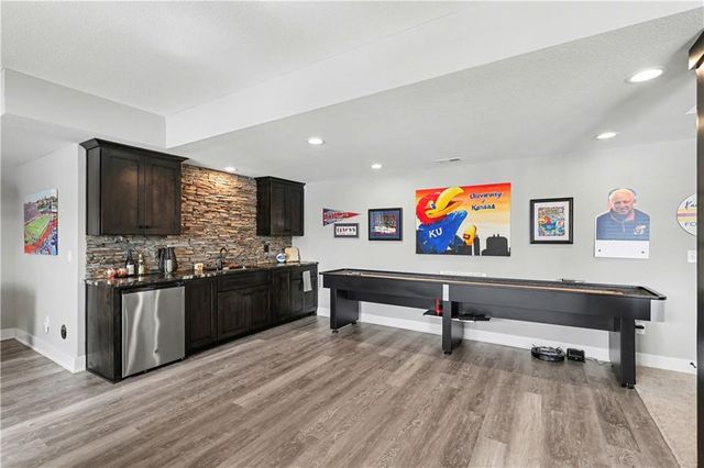 22525 W 87th Terrace, Lenexa, KS 66227