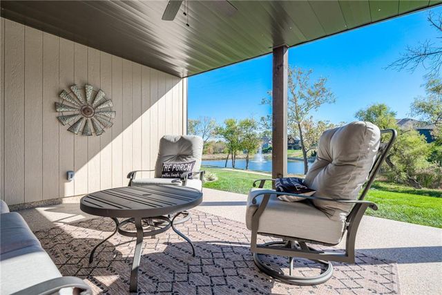 22525 W 87th Terrace, Lenexa, KS 66227