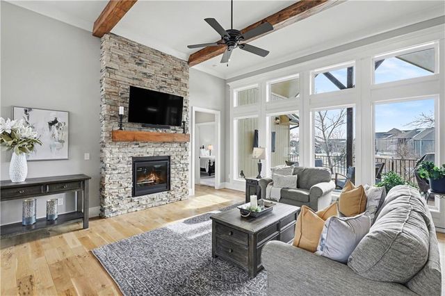 22525 W 87th Terrace, Lenexa, KS 66227