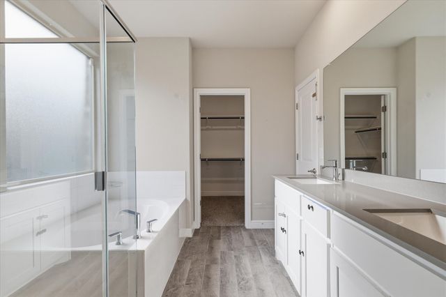 225 Oldcastle Way, Fort Worth, TX 76052
