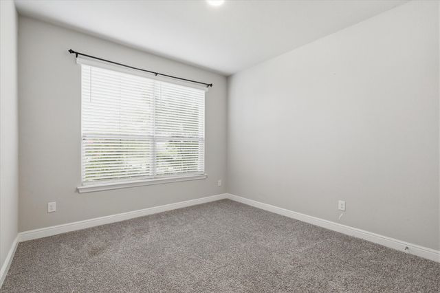 225 Oldcastle Way, Fort Worth, TX 76052