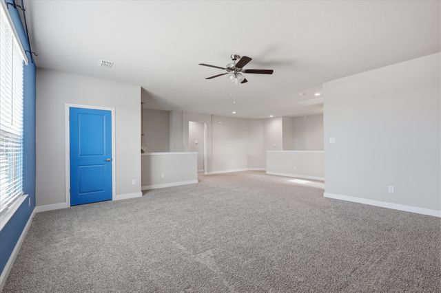 225 Oldcastle Way, Fort Worth, TX 76052