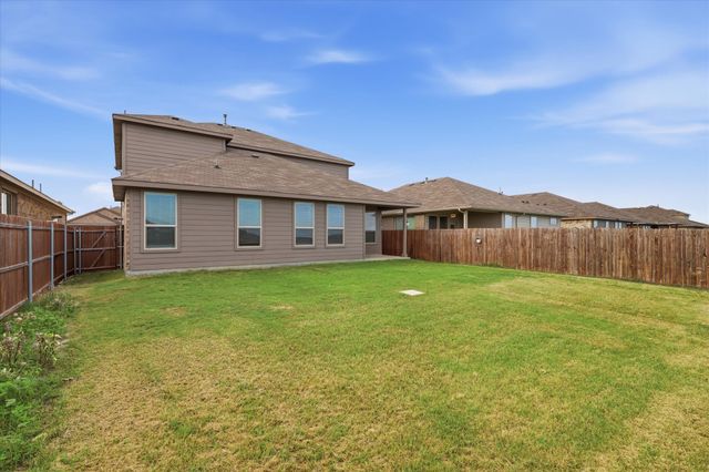 225 Oldcastle Way, Fort Worth, TX 76052