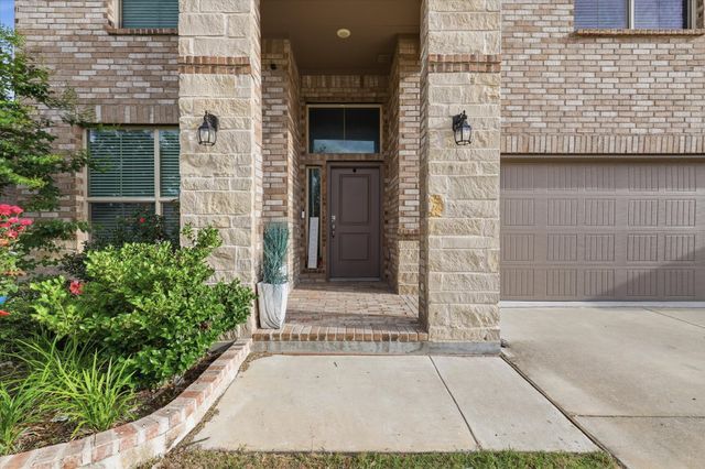 225 Oldcastle Way, Fort Worth, TX 76052