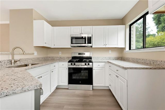 3225 Tennington Place, Lawrenceville, GA 30044