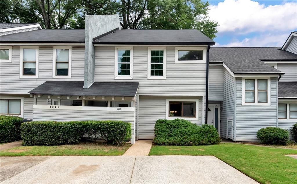 3225 Tennington Place, Lawrenceville, GA 30044