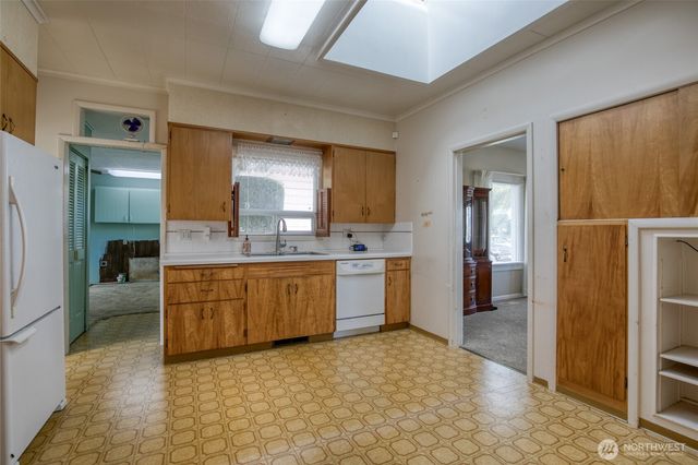 1106 W Wishkah Street, Aberdeen, WA 98520