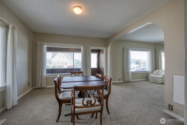 1106 W Wishkah Street, Aberdeen, WA 98520