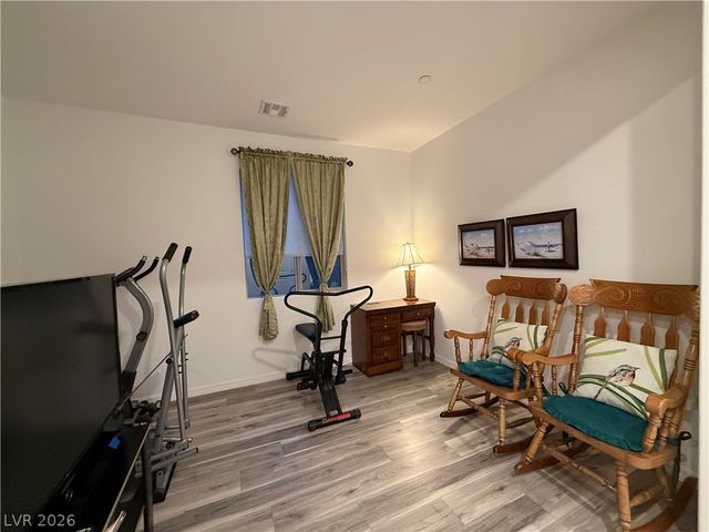 9585 Sard Lane, Las Vegas, NV 89143