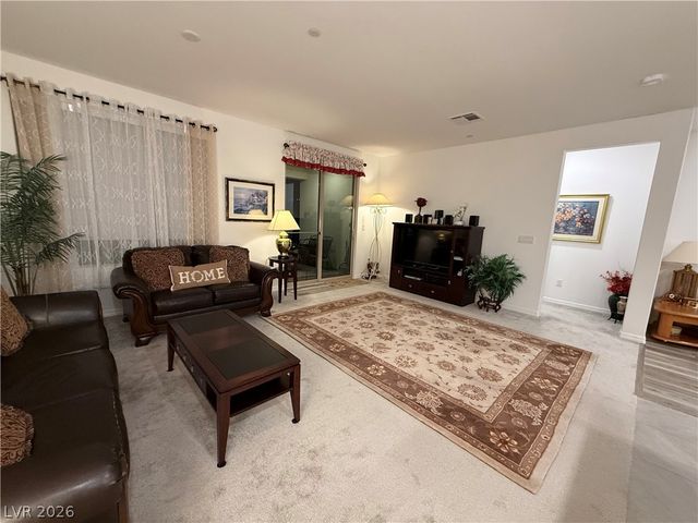 9585 Sard Lane, Las Vegas, NV 89143