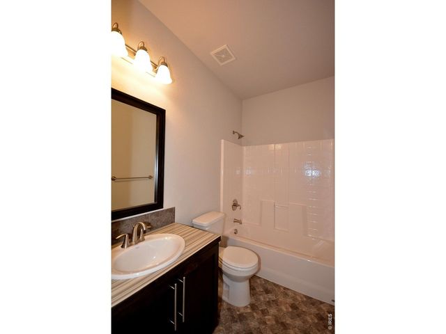 1145 Bitterroot Ct, Johnstown, CO 80534