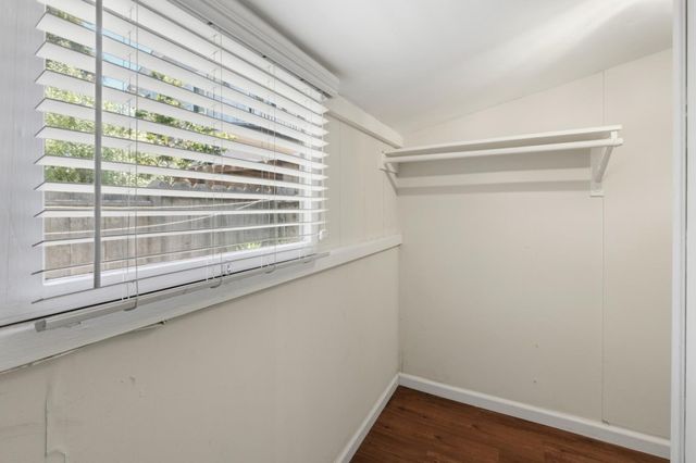 215 6th Street, Pacific Grove, CA 93950
