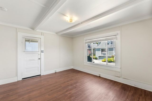 215 6th Street, Pacific Grove, CA 93950