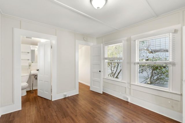215 6th Street, Pacific Grove, CA 93950