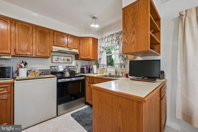 57 POND LN, Willingboro, NJ 08046